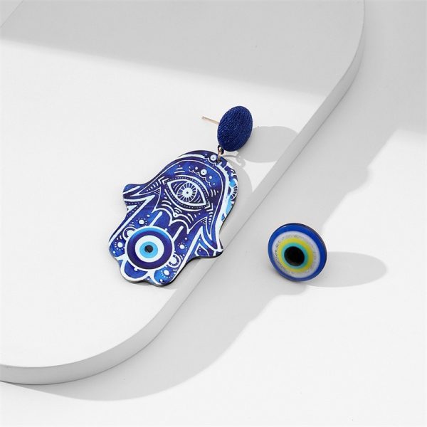 Hamsa Evil Eye Protection Earring - Unique Symbolic Jewelry